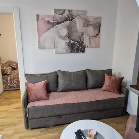 Divcinova C19 Princess Divčibare