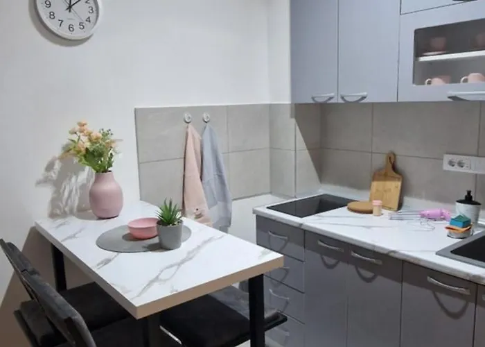 アパート Divcinova C19 Princess *